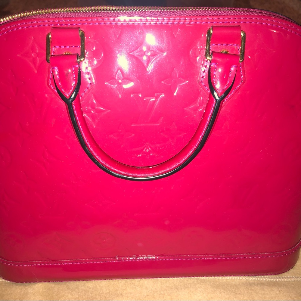Louis Vuitton Indian Rose Vernis Alma Bag